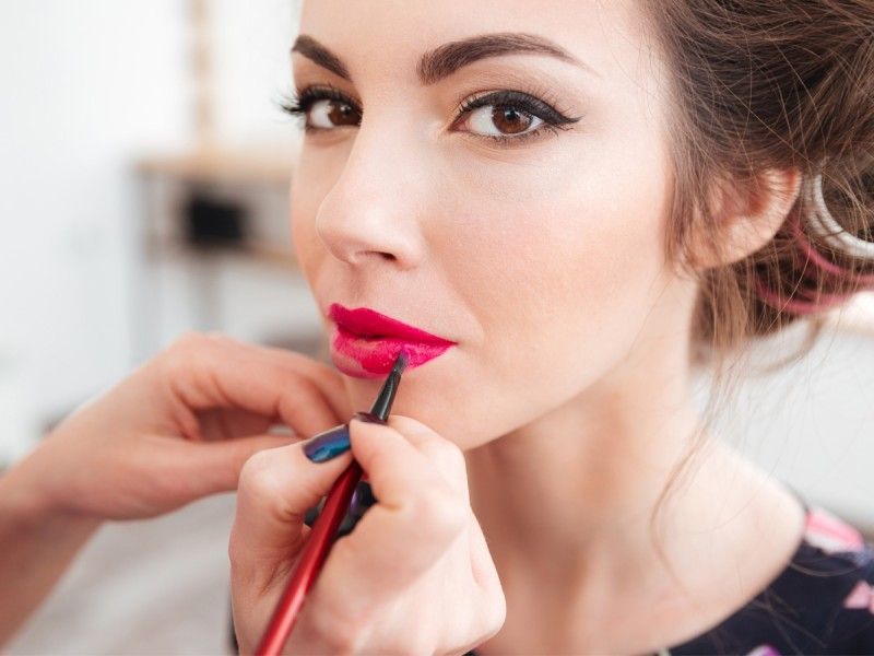 5 правил макияжа для идеальных губ